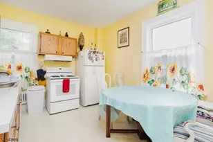 1 Olcott Ave, Bernardsville, NJ 07924 - Photo 11