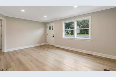 149 W. Golf Ave, South Plainfield, NJ 07080 - Photo 5