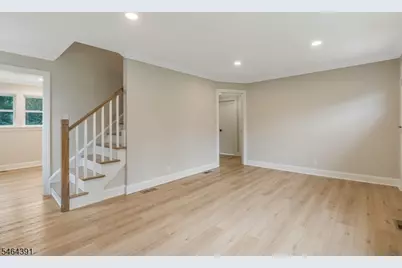 149 W. Golf Ave, South Plainfield, NJ 07080 - Photo 9