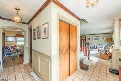 2 Rochambeau Rd, Pequannock Township, NJ 07444 - Photo 13