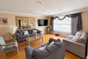 115 Crampton Ave, Woodbridge Township, NJ 07095 - Photo 13
