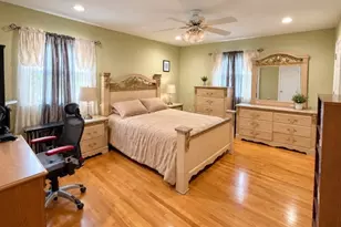 115 Crampton Ave, Woodbridge Township, NJ 07095 - Photo 5