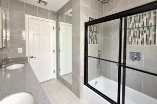 115 Crampton Ave, Woodbridge Township, NJ 07095 - Photo 15
