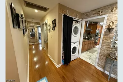 115 Crampton Ave, Woodbridge Township, NJ 07095 - Photo 21