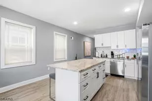 469 Henry St, Elizabeth, NJ 07201 - Photo 7