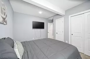 469 Henry St, Elizabeth, NJ 07201 - Photo 15