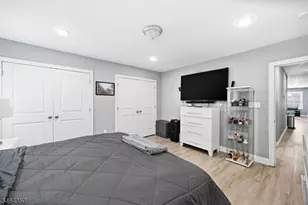 469 Henry St, Elizabeth, NJ 07201 - Photo 13