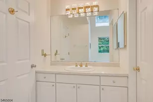 99 Castle Pointe Blvd, Piscataway Township, NJ 08854 - Photo 27