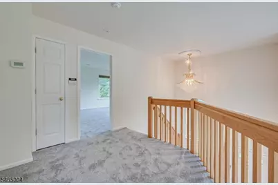 99 Castle Pointe Blvd, Piscataway Township, NJ 08854 - Photo 21