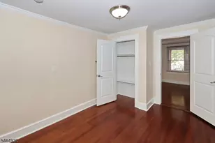 290 Essex St, Millburn, NJ 07041 - Photo 11
