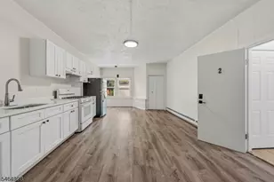 6 Oswald Pl, Union Township, NJ 07088 - Photo 9