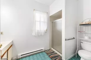 312 E 1st Ave, Roselle, NJ 07203 - Photo 17