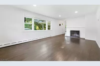 50 Hunters Ln, Sparta Township, NJ 07871 - Photo 5