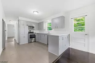 50 Hunters Ln, Sparta Township, NJ 07871 - Photo 13
