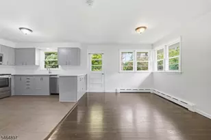 50 Hunters Ln, Sparta Township, NJ 07871 - Photo 9