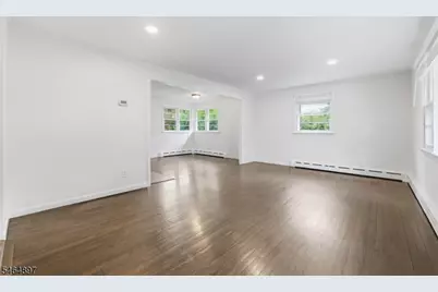 50 Hunters Ln, Sparta Township, NJ 07871 - Photo 3