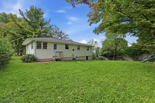 50 Hunters Ln, Sparta Township, NJ 07871 - Photo 37
