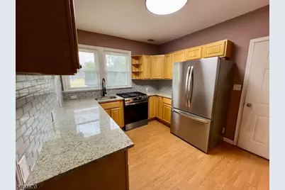 23 Mill St #2, Bloomfield, NJ 07003 - Photo 5