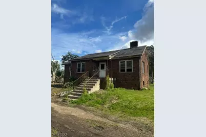 1401 Chestnut St, Pohatcong Township, NJ 08865 - Photo 1