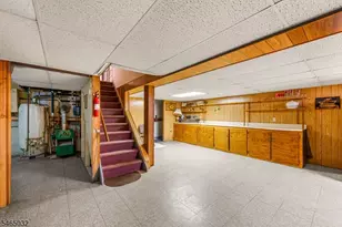 95 Eyland Ave, Roxbury Township, NJ 07876 - Photo 17