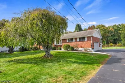 95 Eyland Ave, Roxbury Township, NJ 07876 - Photo 3
