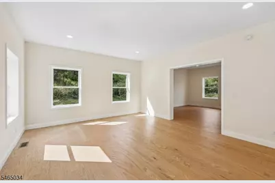111 Beaver Run Rd, Hardyston Township, NJ 07419 - Photo 13