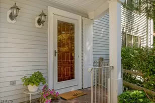 203 Riveredge Dr, Chatham Township, NJ 07928 - Photo 3