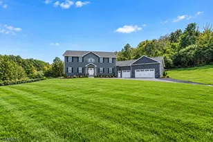 107 Beaver Run Rd, Hardyston Township, NJ 07419 - Photo 3