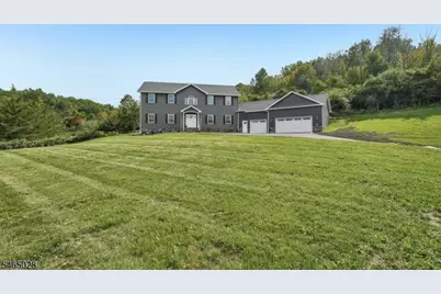 107 Beaver Run Rd, Hardyston Township, NJ 07419 - Photo 1
