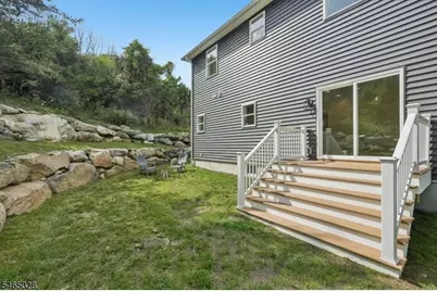 107 Beaver Run Rd, Hardyston Township, NJ 07419 - Photo 25