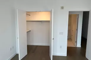 75 Park Ln S, Jersey City, NJ 07310 - Photo 13