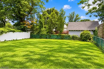 94 2nd Ave, Garwood, NJ 07027 - Photo 5
