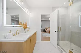 123 Forest Ave, Berkeley Heights Township, NJ 07922 - Photo 21