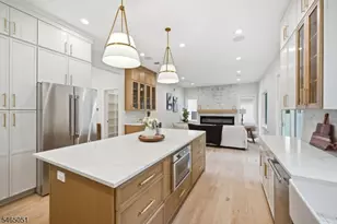 123 Forest Ave, Berkeley Heights Township, NJ 07922 - Photo 11