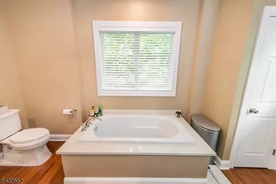 18 Post Oak Ct, Hardyston Township, NJ 07419 - Photo 21