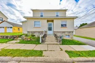 444 James St, Phillipsburg, NJ 08865 - Photo 1