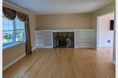 317 Old Tote Rd, Mountainside, NJ 07092 - Photo 5