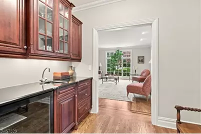 41 Van Cortland Way, Bernards Township, NJ 07920 - Photo 5