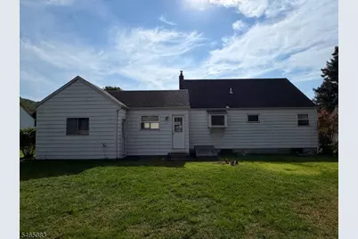 6 Edith Pl, Mine Hill, NJ 07803 - Photo 3