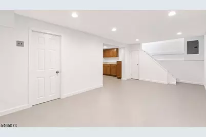 683 Mill St, Belleville, NJ 07109 - Photo 23