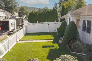 3 6th Ave, Wanaque, NJ 07420 - Photo 7