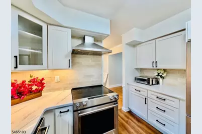 139 Countryside Dr, Bernards Township, NJ 07920 - Photo 5