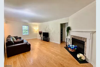 139 Countryside Dr, Bernards Township, NJ 07920 - Photo 17