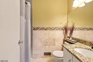 148 Abbot Ct, Piscataway Township, NJ 08854 - Photo 19