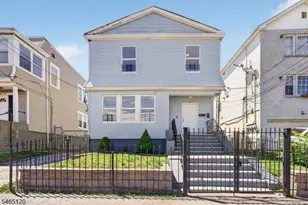 17 Wolcott Terrace, Newark, NJ 07112 - Photo 1