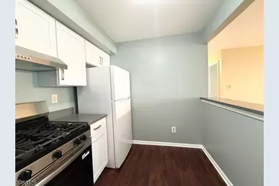 112 Lowell Ct, West Windsor Township, NJ 08540 - Photo 3