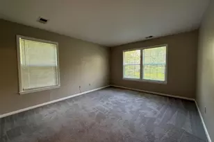 112 Lowell Ct, West Windsor Township, NJ 08540 - Photo 17
