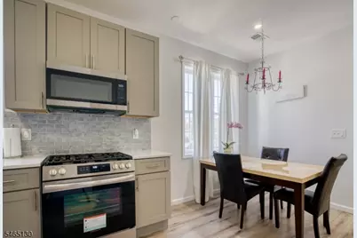 906 Roselle St #2, Linden, NJ 07036 - Photo 5