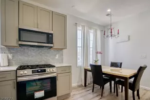 906 Roselle St, Linden, NJ 07036 - Photo 5
