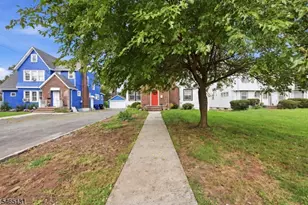 1074 Rose St, Plainfield, NJ 07060 - Photo 3